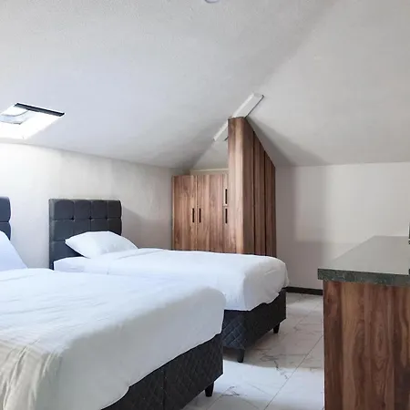 Farazarooms Apartment *