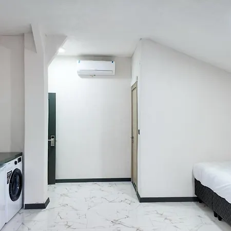 Apartment Farazarooms *